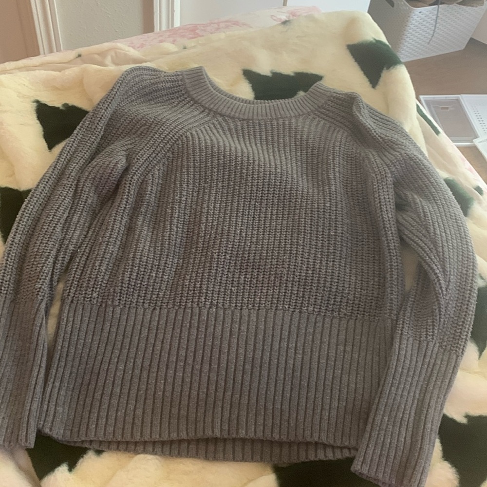 Gray sweater